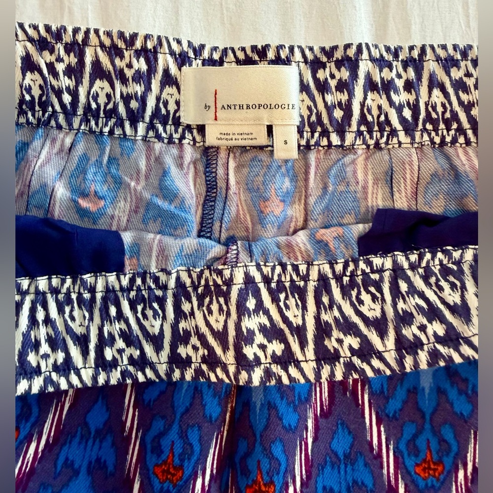 Anthropologie Blue Geometric Wide Leg Pants
Women’s Size: S Women’s - Picture 9 of 9